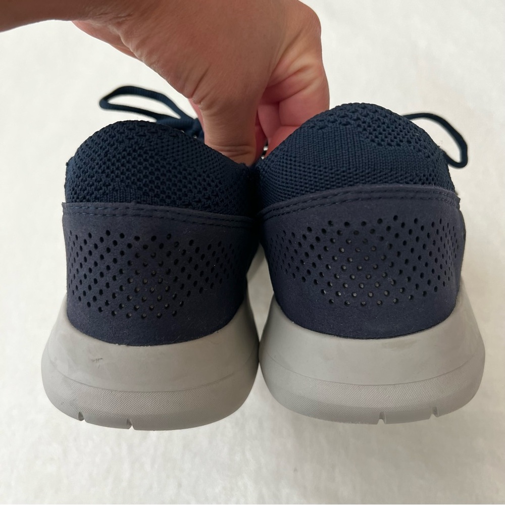 Kizik Mens Madrid Eco Knit Athletic Shoes - Picture 9 of 11